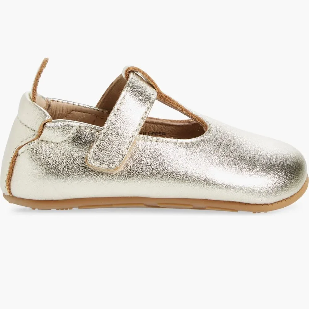 NWOT OLD SOLES BABY SHOE 0/3M